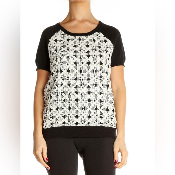 Moth Tops - Moth White Geometric Print All Day Wear T-Shirt size M